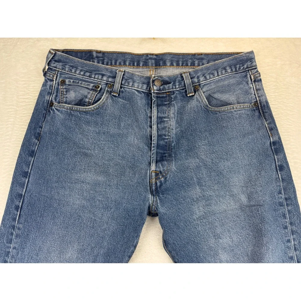 Vintage Levis 501 Mens 38x32 Jeans Light Distressed Blue Grungy Festival Denim